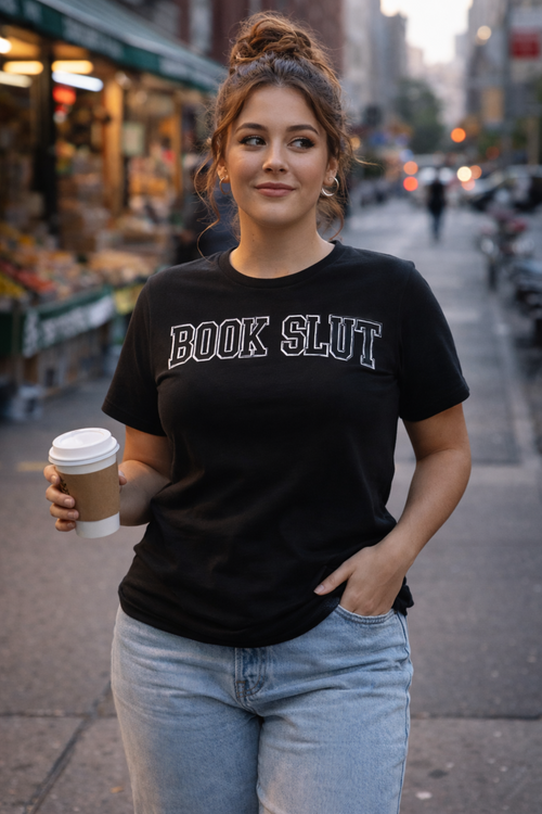 Book S-UT Hollow Lettering Tee