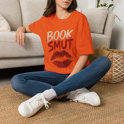 Book Smug  Lettering Tee  – Dark Romance Reader Aesthetic