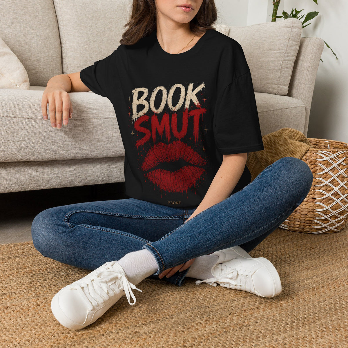Book Smug  Lettering Tee  – Dark Romance Reader Aesthetic